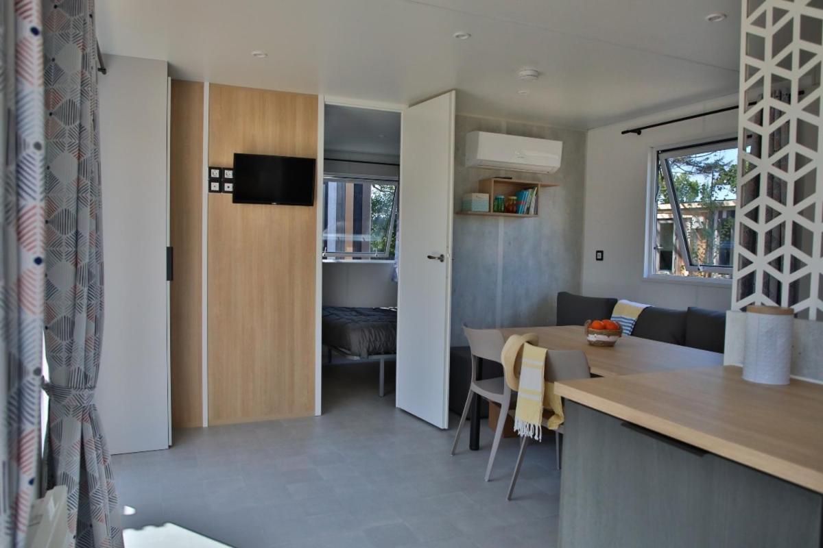 Camping Maeva Respire Le Village Perrosien Exterior foto