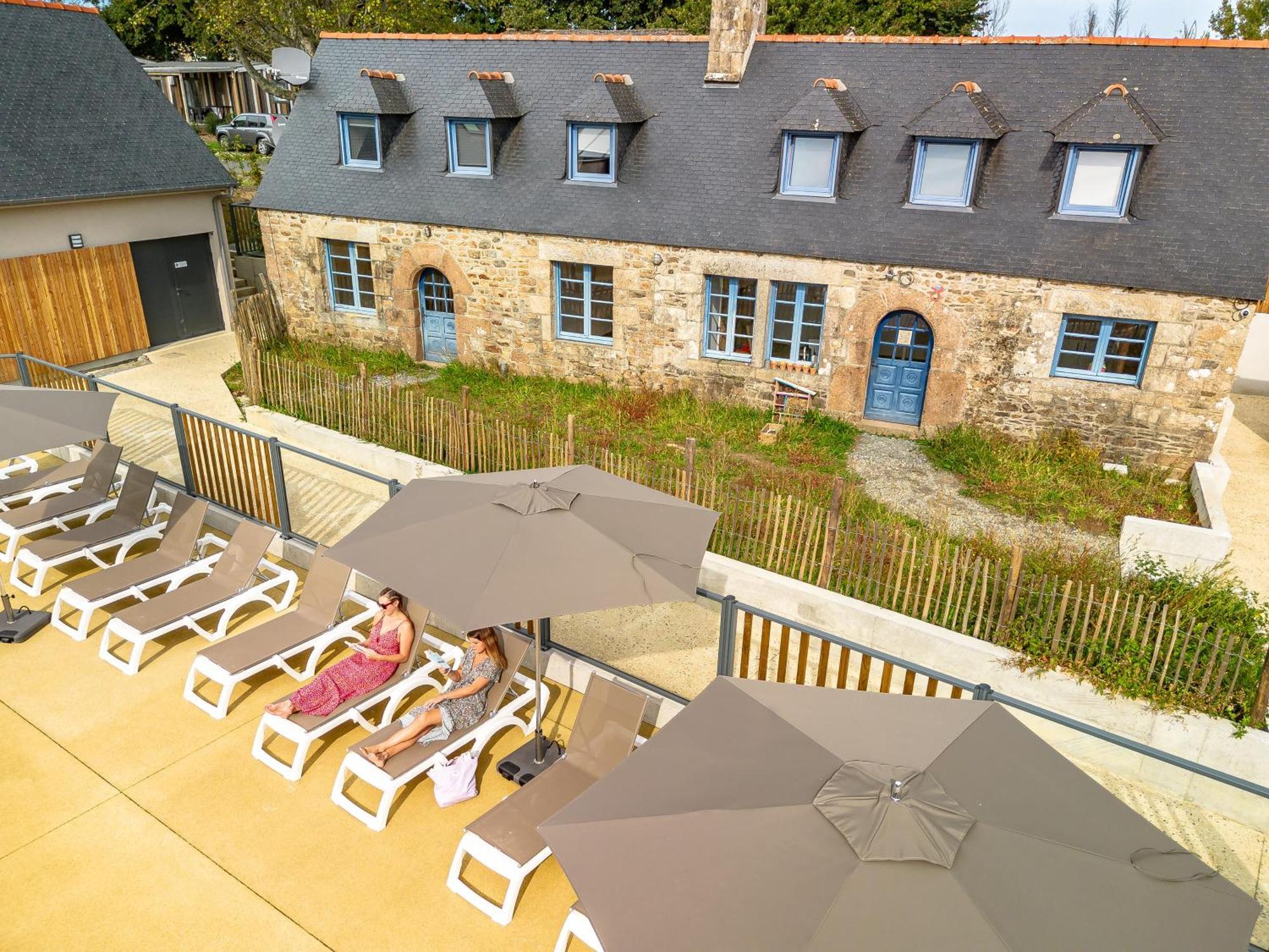 Camping Maeva Respire Le Village Perrosien Exterior foto