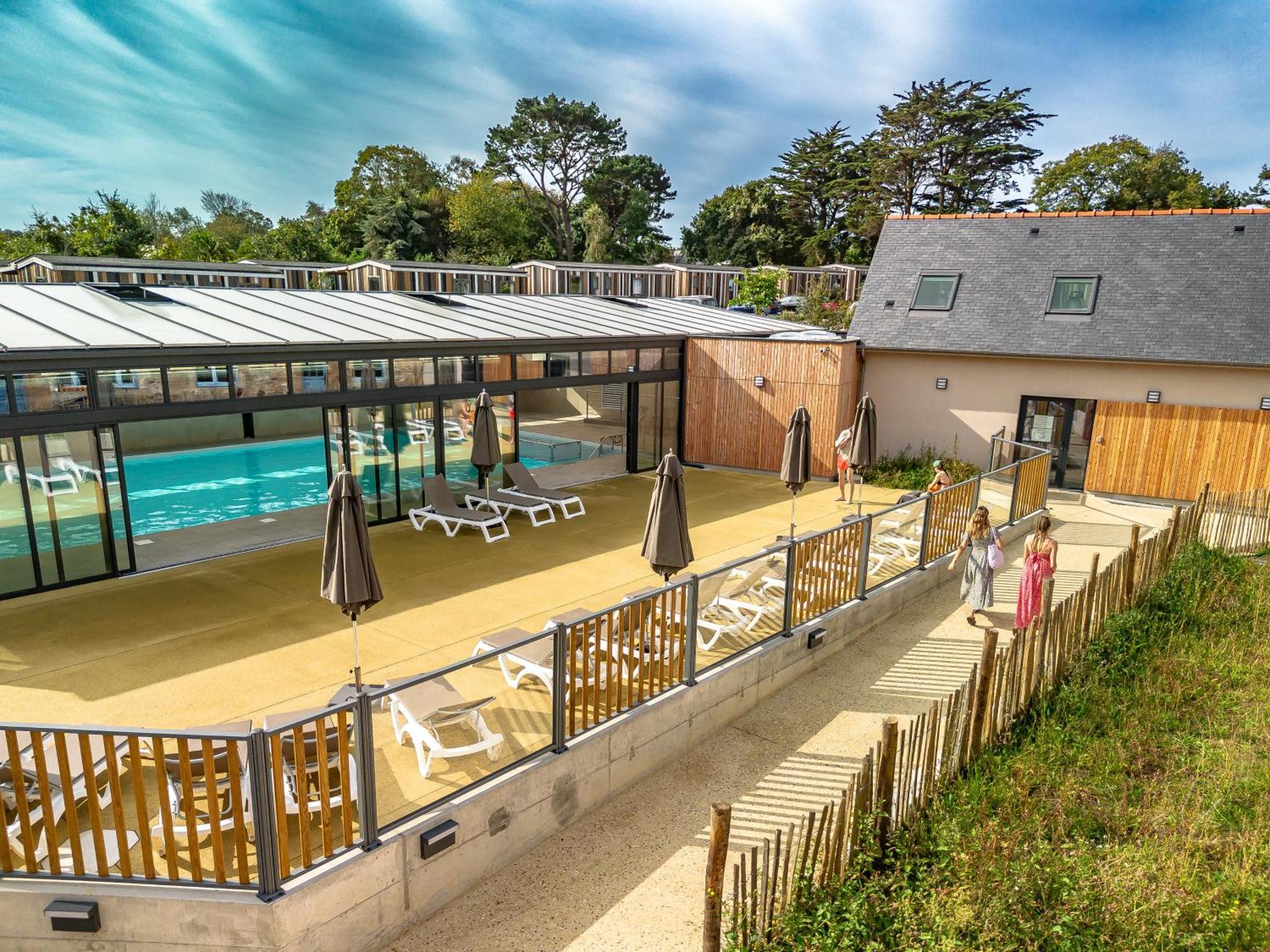 Camping Maeva Respire Le Village Perrosien Exterior foto